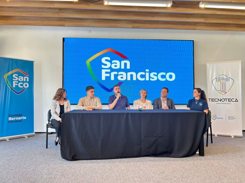 Se presentó una nueva edición de la Competencia Nacional de Robótica