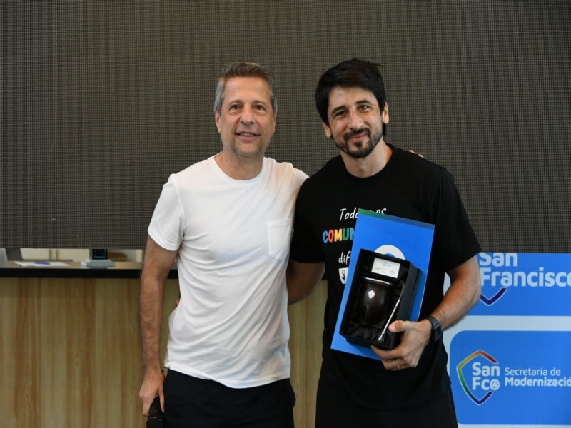 Inclusión y autismo: Eduardo Sotelo disertó en San Francisco