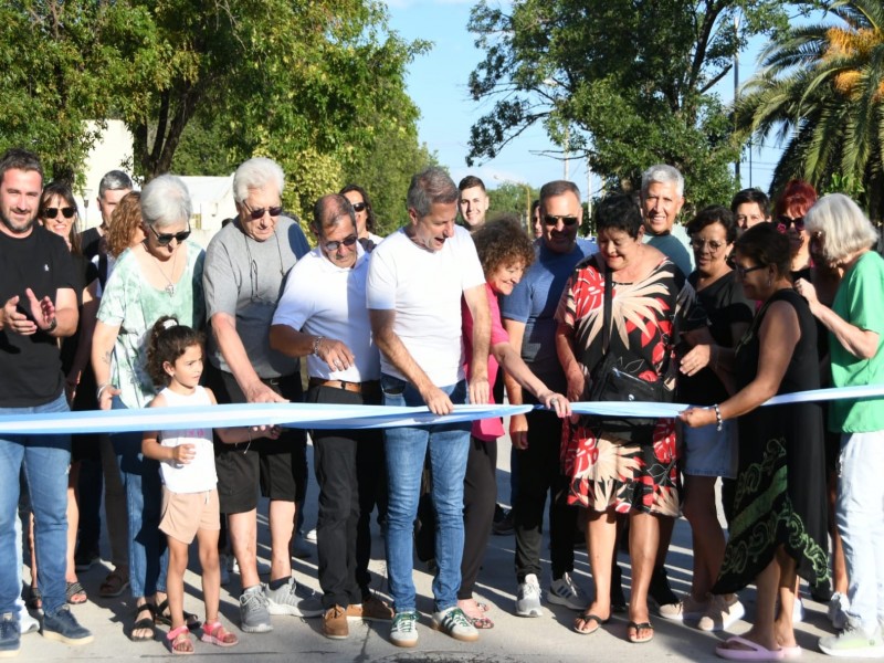Quedó inaugurada la obra de pavimentación en barrio Bouchard