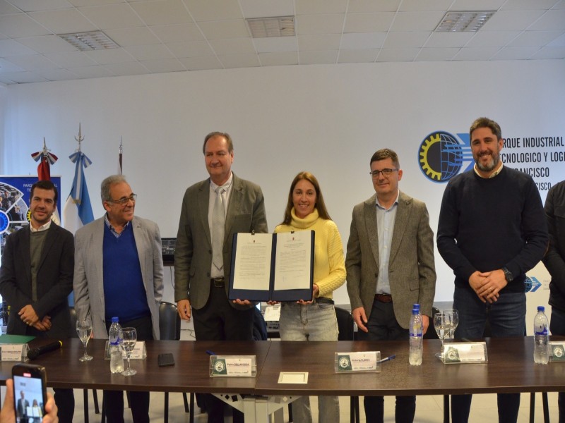 El Parque Industrial San Francisco recibió la certificación de Huella de Carbono y el Sello Verde