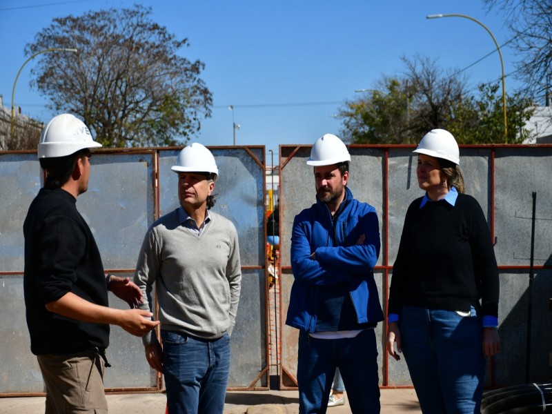 Bernarte supervisó el avance de la obra de bulevarización de 9 de Julio