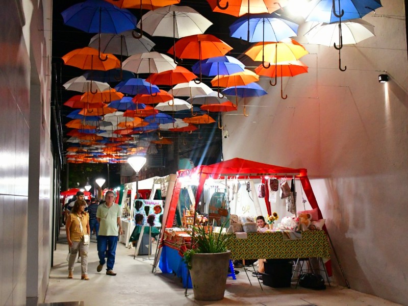 Paseo de Colores: música, arte y sabor en Pasaje Cornaglia