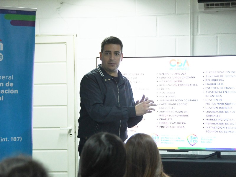Formación profesional: por la crisis, en un año la demanda de cursos aumentó un 187 %