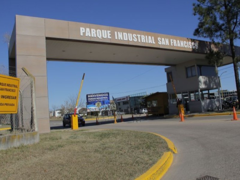 Empresarios destacan las ventajas de radicarse en el Parque Industrial