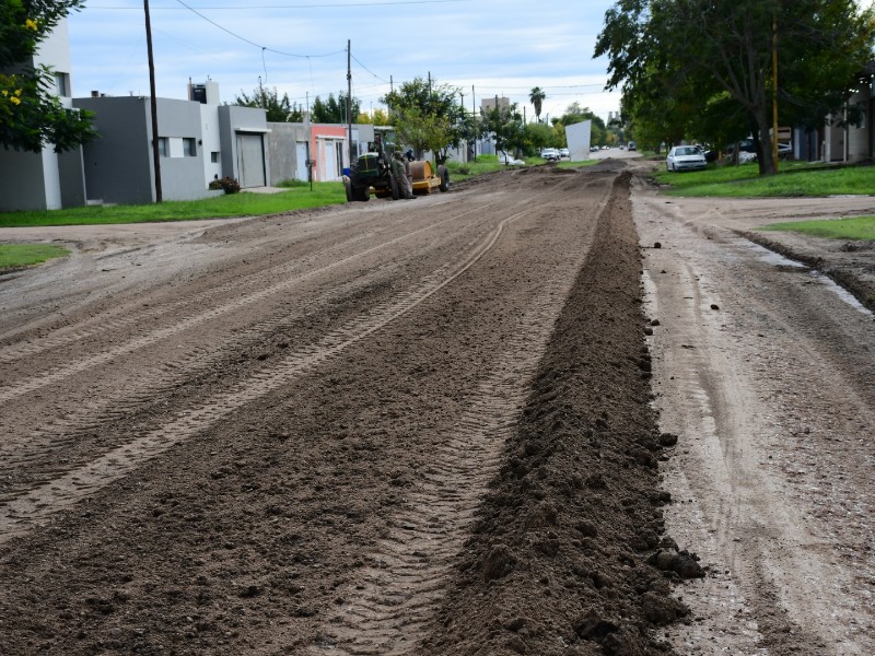 Tras las copiosas precipitaciones el municipio intensifica la reparación de calles de tierra