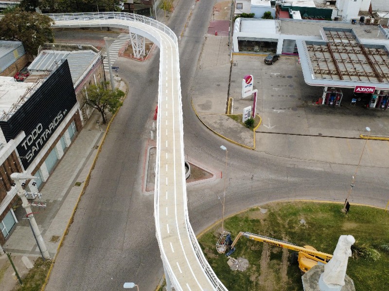 Bicisenda en altura y bulevarización: en su etapa final se concretan tareas de demarcación y pintura
